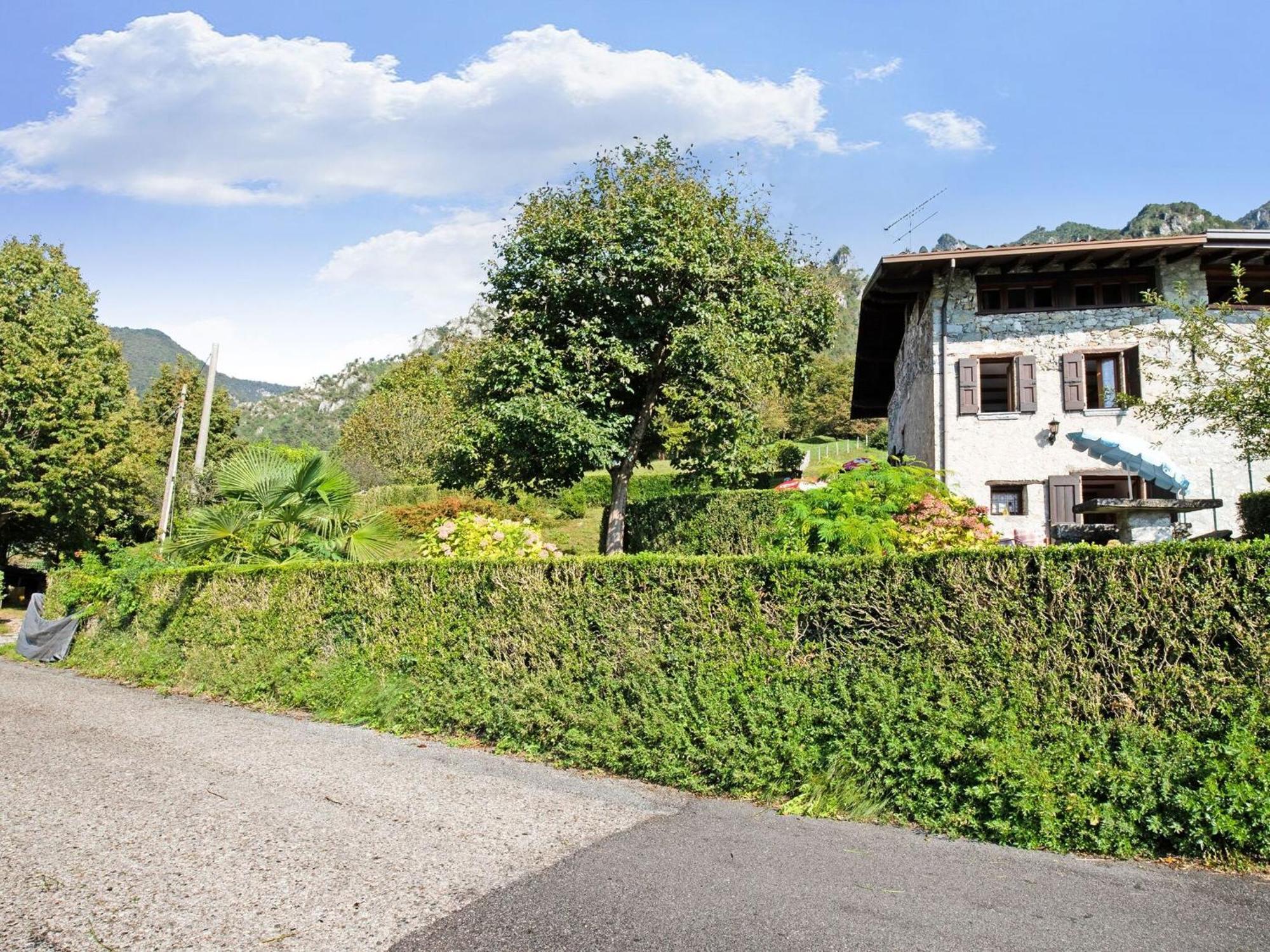 Belvilla By Oyo Fienile Regoli Quattro Crone Exterior foto